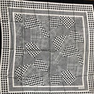 Vintage Carlisle scarf. 100% silk, beautiful